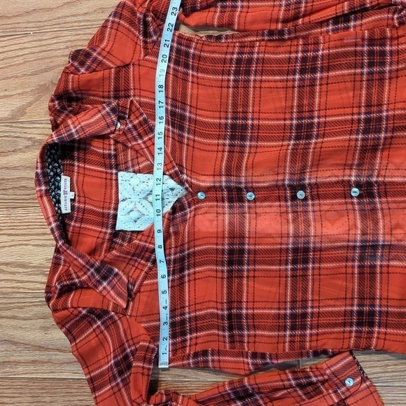Altar'd State red plaid sheer roll-tab sleeve button-up blouse w/ lace panel, L - Picture 2 of 6